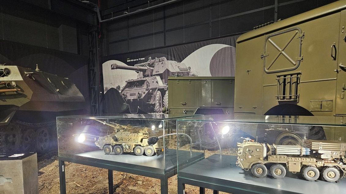 Babiš sebral armádě 10 miliard, teď chce lepší vojsko - Médium.cz